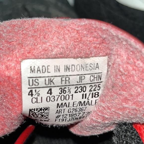 Adidas Kids Black and Red White Stripe Soccer Cleats Size 4.5 CLI 037001 - Picture 6 of 6